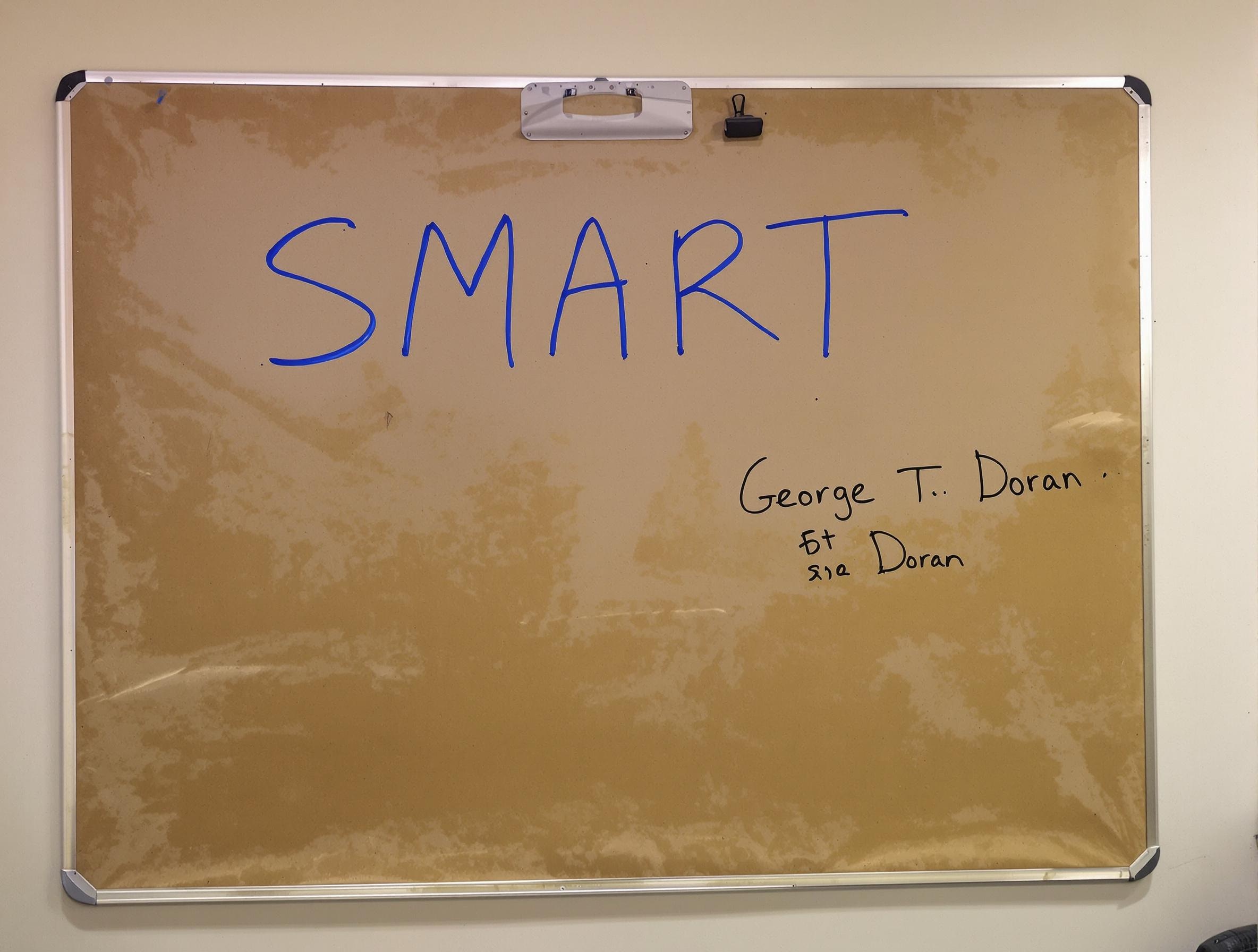 Acronyme SMART sur un paperboard